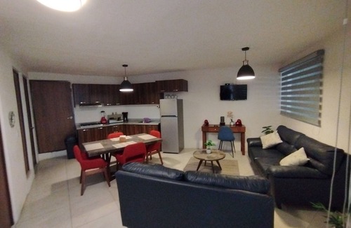 San Juan de Dios Apartment | Just in Midtown + A/C + Pool+ Gym + Security
