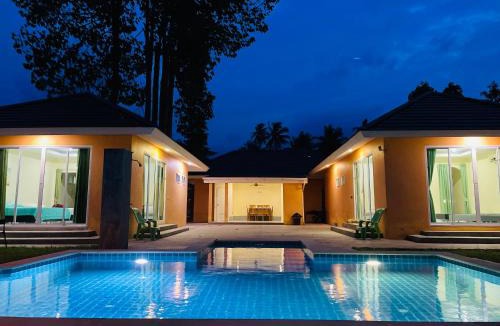Khanom House | Khanom Garden Suite