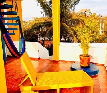 Puerto Angel Apartment | La Casa de Colores Ocean View