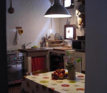 Castelmuzio Apartment | La Casa Di Dina
