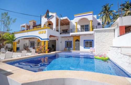 Rincon de Guayabitos Apartment | La Casa Mariposa - Suite Capullo