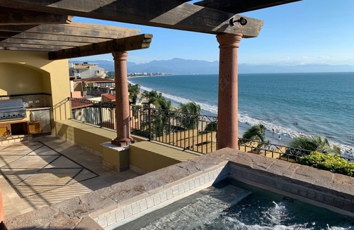 Flamingos Condo | La Estancia 3BR Waterfront Penthouse - other size suite also available