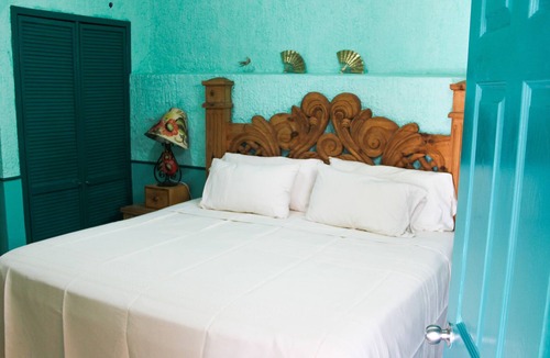 Ajijic Villa | La Floresta Gated Community Pool & Clubhouse