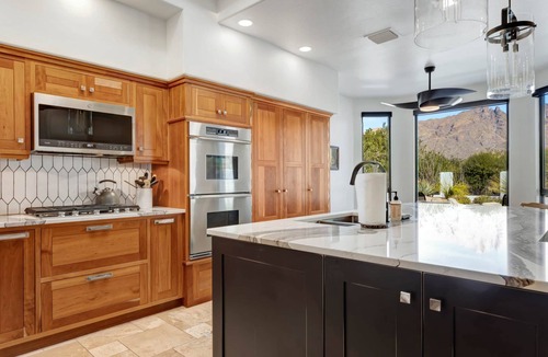 Catalina Foothills Estates House | La Paloma: Luxurious Desert Retreat