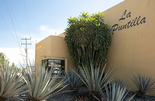 La Cruz de Huanacaxtle House | La Puntilla, Luxury 3-bedroom, 3-bath home with private pool in Gated Beachfront