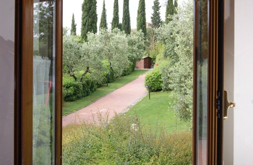 Montaione Apartment | La Valle 3 - Apartment with pool