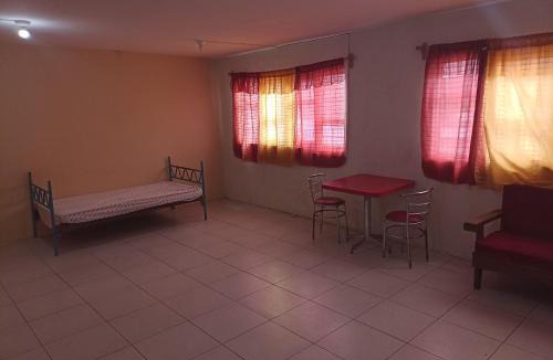 Morelia House | Lago de Cuitzeo