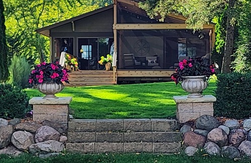 Birchwood Village House | Lakefront retreat directly on White Bear Lake. Lake Views, 3-bedroom.
