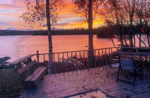 Greenville House | Lakeside cottage, close to town, large lot, 300+ft of Moosehead Lake frontage