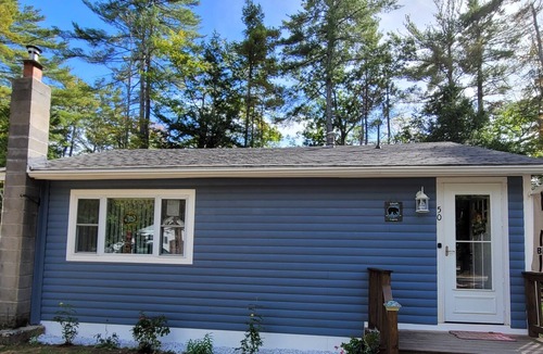 Middleton Cottage | Lakeside Lagoon