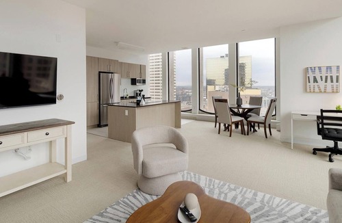 Downtown Hartford Apartment | Landing | Chic 2BD, Gym