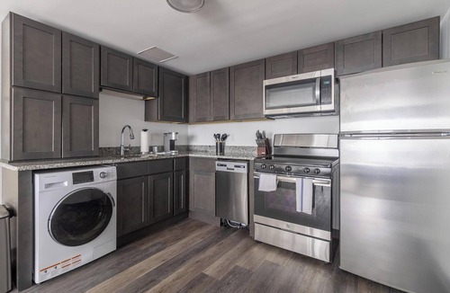 Downtown Hartford Apartment | Landing | Spectacular 1BD, Game Room, Pool