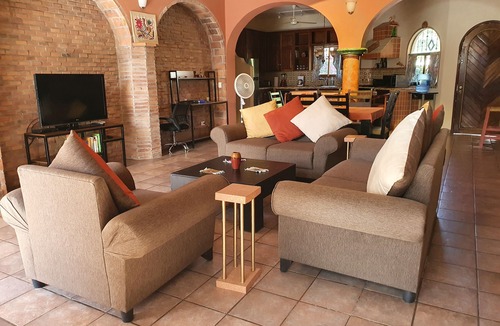 Bucerias House | Large 3 Bedroom Home very close to town center & beach.