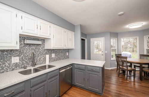 West Chester House | Large 5-bedroom house with WiFi and AC in welcoming neighborhood. Sleeps 12!