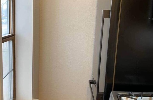 Central Colorado Springs House | Large fence yard, pet friendly