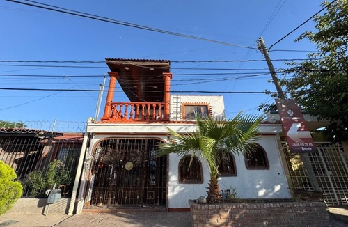 Juarez Municipality House | LARGE HOUSE CONSULATE AREA