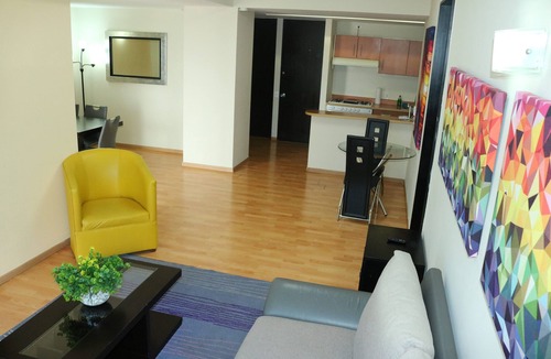Colonia Centro Apartment | Large & Spacious 3 BDRM 809