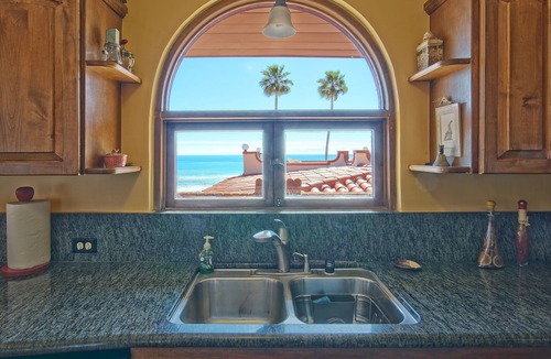 Las Gaviotas Villa | LAS GAVIOTAS OFFERS EUROPEAN CHARM TUCKED AWAY IN BAJA'S "COSTA DE ORO".