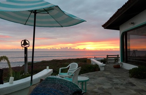 Las Gaviotas House | Las Gaviotas point 220* Views, beach front, 4br, Courtyard, private ht. tub pool