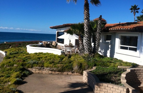 Las Gaviotas House | Las Gaviotas point 220* Views, beach front, 4br, Courtyard, private ht. tub pool