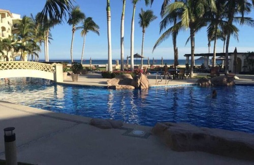 Zona Hotelera Condo | Las Mananitas 3BR Penthouse