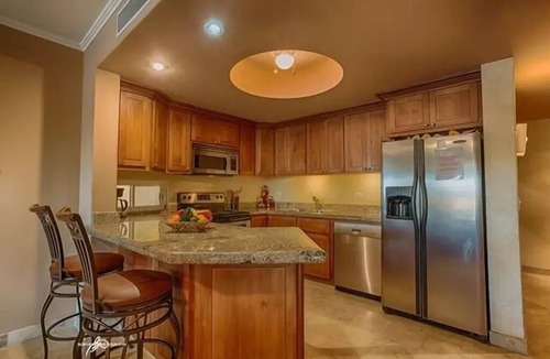 Zona Hotelera Condo | Las Mananitas-Awesome Luxury Beachside Condo in Cabo!