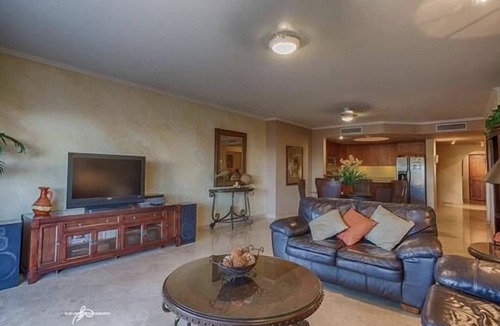 Zona Hotelera Condo | Las Mananitas-Awesome Luxury Beachside Condo in Cabo!