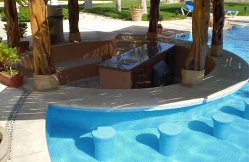 Zona Hotelera Condo | Las Mananitas-Awesome Luxury Beachside Condo in Cabo!