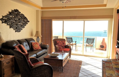Sandy Beach Condo | Las Palmas Resort at Sandy Beach: Condo Grande 704