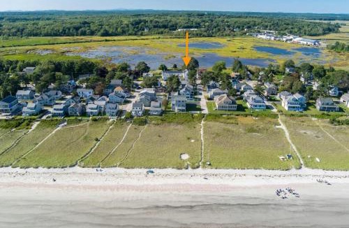 Pine Point House | Latitude Adjustment Walk to Beach & Dining