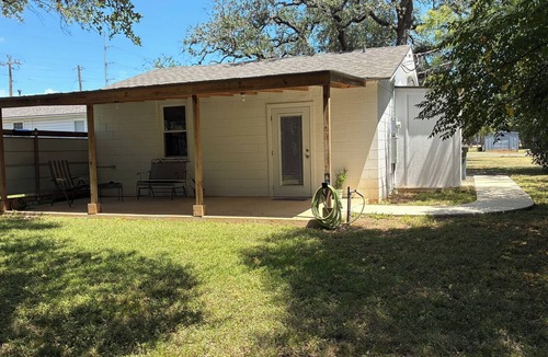 Comfort House | Lil’ Comfort Garage