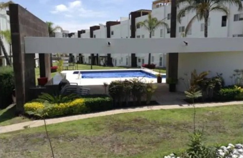 Juriquilla House | Linda casa en Juriquilla Santa Fe
