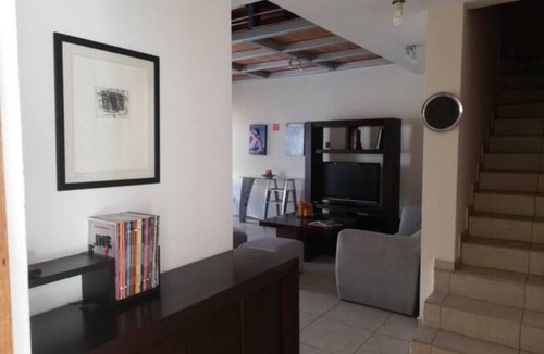 Juriquilla House | Linda casa en Juriquilla Santa Fe