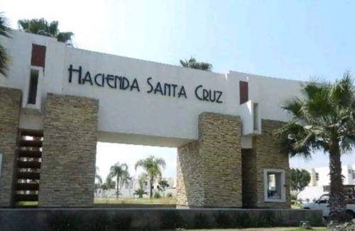 Tlajomulco de Zuniga House | Linda Casa cerca del aeropuerto