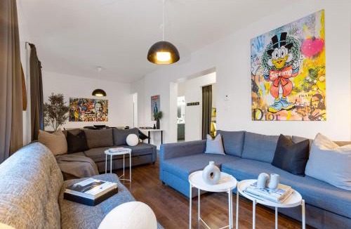 Plateau Mont Royal Apartment | LiV MTL Chic Spacious 4BR Rooftop Suite Near Downtown Montreal