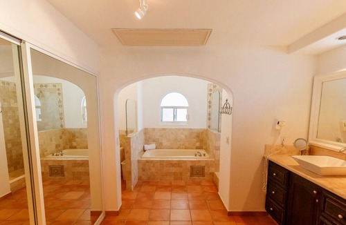 Zona Hotelera Condo | LM BB2-Spectacular, True Beachfront/Oceanfront 2BR and 2BA Condo- Right on the Beach!