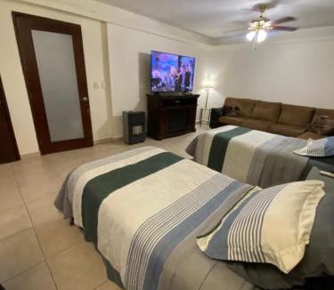 San Pedro Garza Garcia House | Loft con baño privado