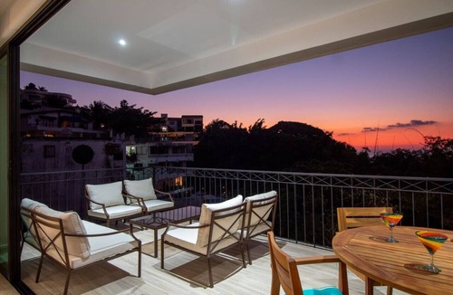 Conchas Chinas Apartment | Loft Delfines. A modern decor beauty - Ocean view