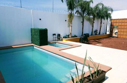 Tequila House | Los Laureles