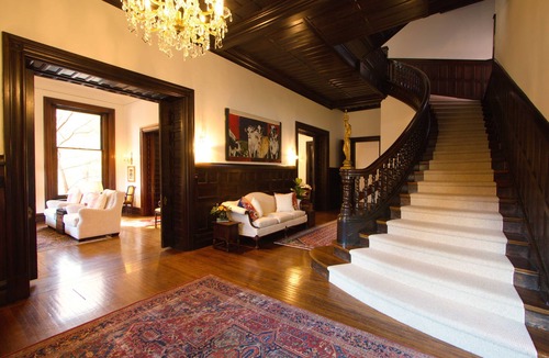 Old Louisville Bed & Breakfast | Louisville Bourbon Inn