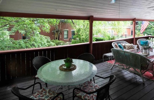 Old Louisville Bed & Breakfast | Louisville Bourbon Inn
