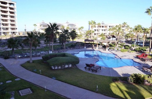 Sandy Beach Condo | Lovely 3-bedroom Condo with pool D 201