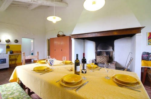 Foiano della Chiana Apartment | Lovely apartment for 8 guests with pool, WIFI and pets allowed