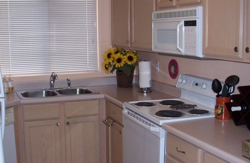 Casas Adobes House | Lovely Two Bedroom Getaway Located On Omni National Golf Course