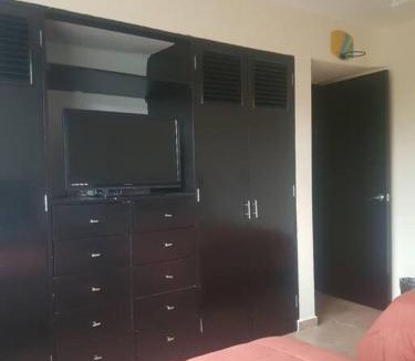 Costa Azul Apartment | Lujoso Departamento en Zona Dorada de Acapulco