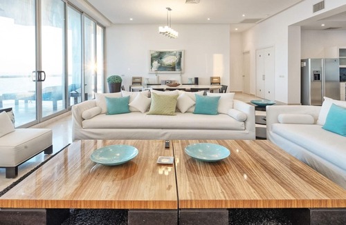 Puerto Penasco Apartment | Luna Blanca 1201 – Beachfront Bliss Above the Waves