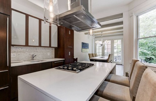 Capitol Hill Villa | Luxe 5BR/3BA, 2 Blks to Capitol & Metro