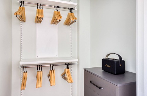 Fort Point Apartment | Luxe Seaport Studio w/ W/D, Gym, Outdoor Space, by Blueground