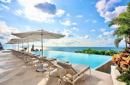 South Shore Hotel Area Condo | Luxurious 3bd 3ba, Indah by Sayan 7C
