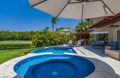 Punta de Mita Villa | Luxurious 4-Bed Villa in Punta Mita: Jacuzzi, Custom Pool, and Las Palmas Bliss